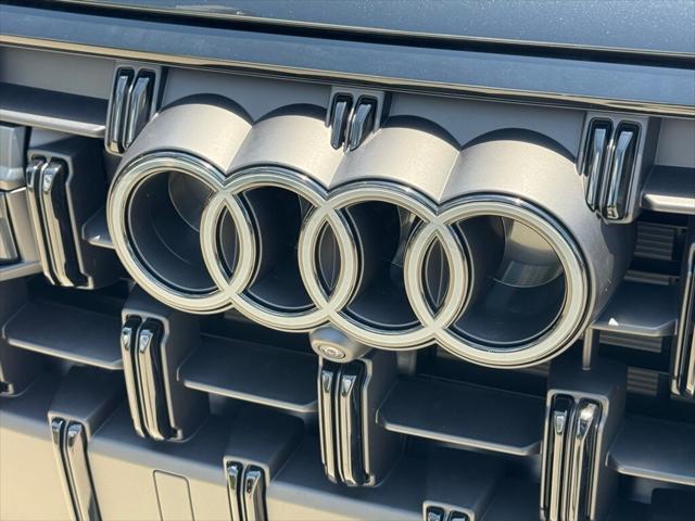 new 2025 Audi Q7 car, priced at $71,950