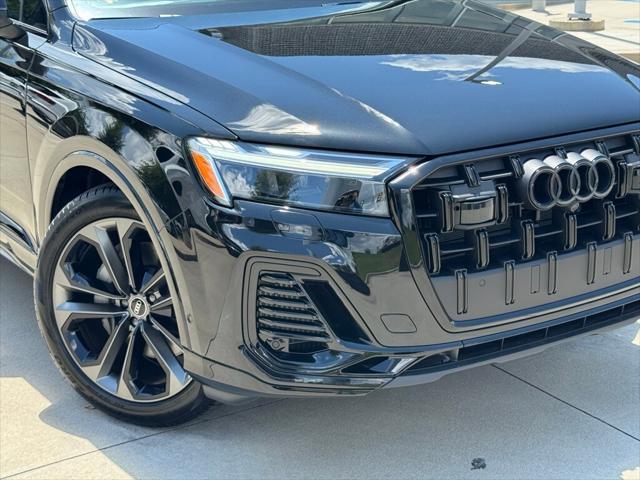 new 2025 Audi Q7 car, priced at $71,950