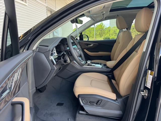 new 2025 Audi Q7 car, priced at $71,950