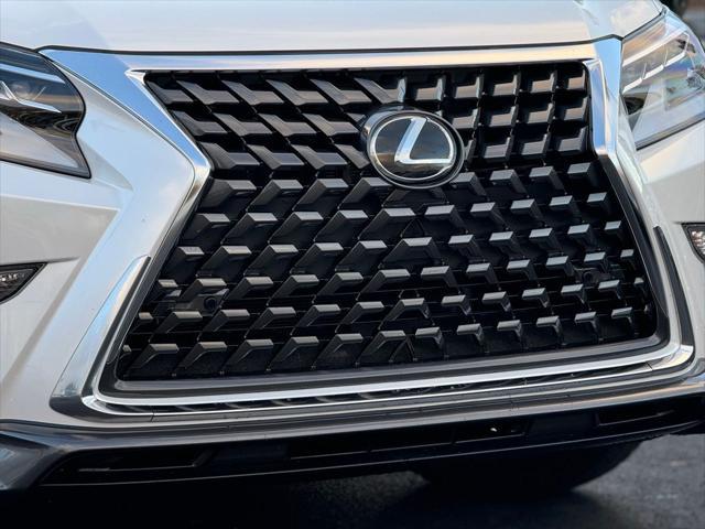 used 2023 Lexus GX 460 car, priced at $65,687