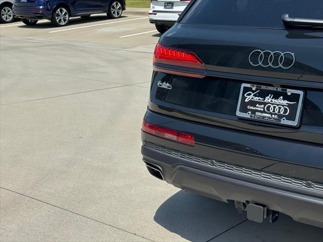 new 2025 Audi Q7 car, priced at $75,950