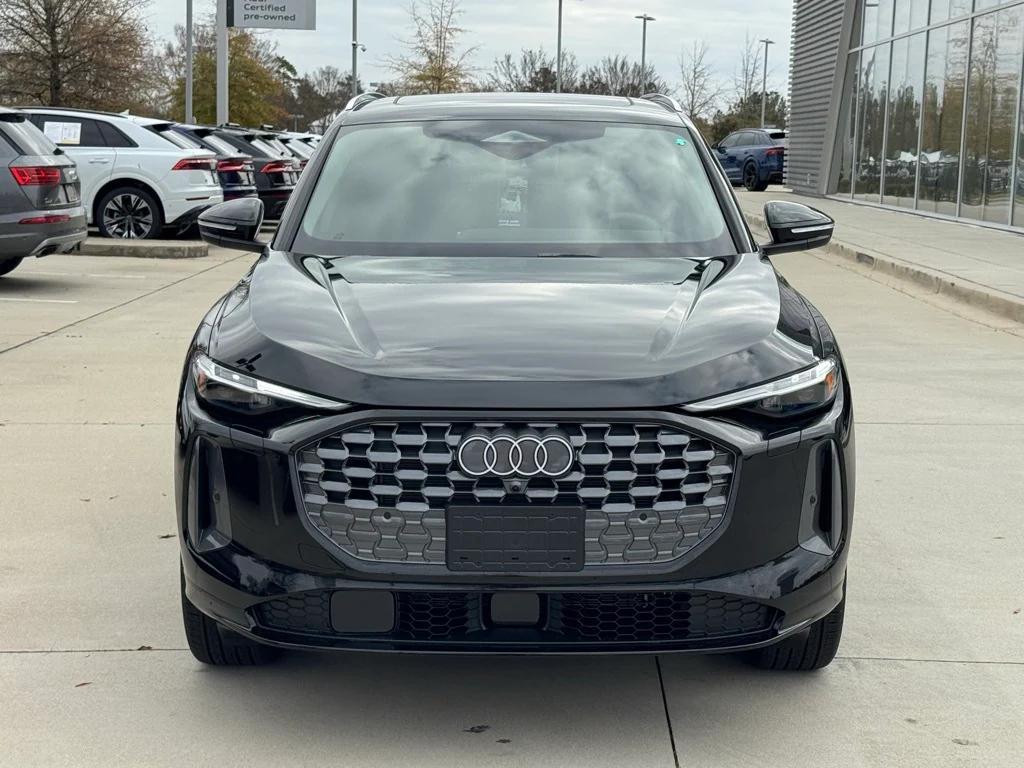 new 2025 Audi Q5 car, priced at $57,976