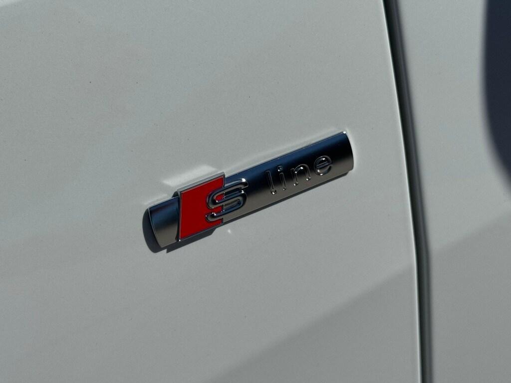 new 2026 Audi Q8 car, priced at $102,300