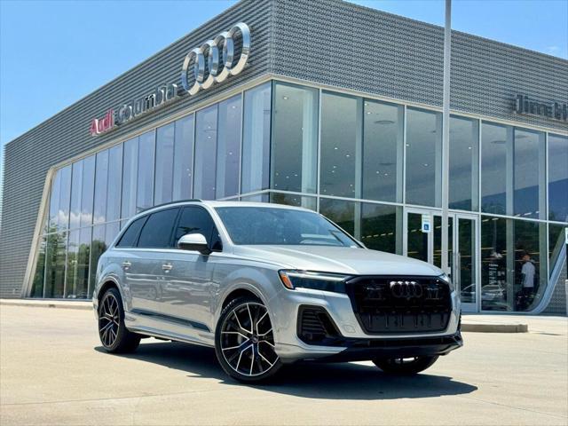 new 2025 Audi Q7 car, priced at $72,555