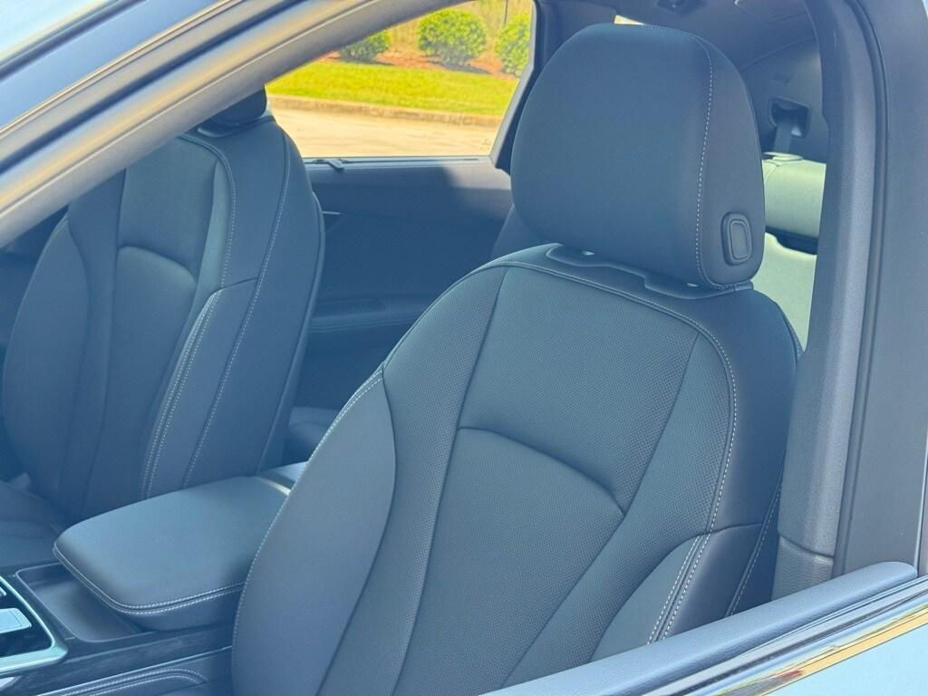 new 2025 Audi Q7 car, priced at $72,555
