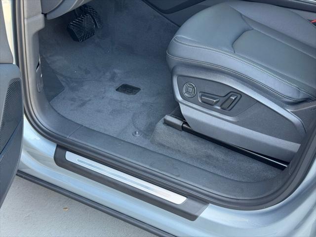 new 2025 Audi Q7 car, priced at $72,555
