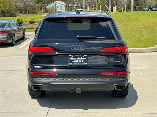 new 2025 Audi Q7 car, priced at $76,250