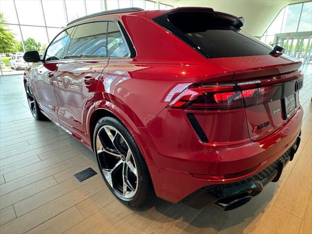 new 2025 Audi RS Q8 car, priced at $152,540