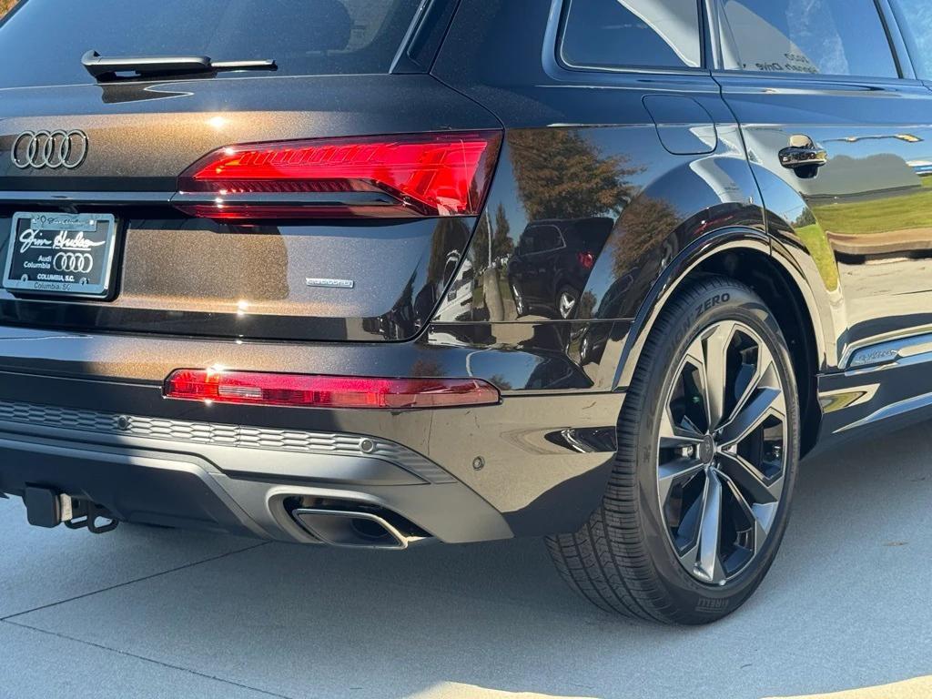 new 2026 Audi Q7 car, priced at $74,140