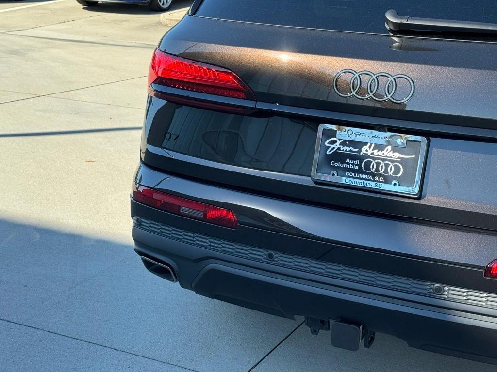new 2026 Audi Q7 car, priced at $74,140