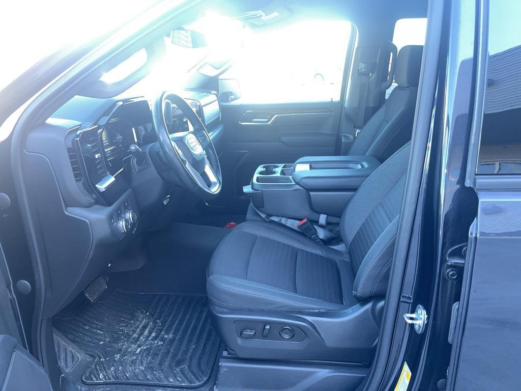 used 2023 GMC Sierra 1500 car, priced at $41,495