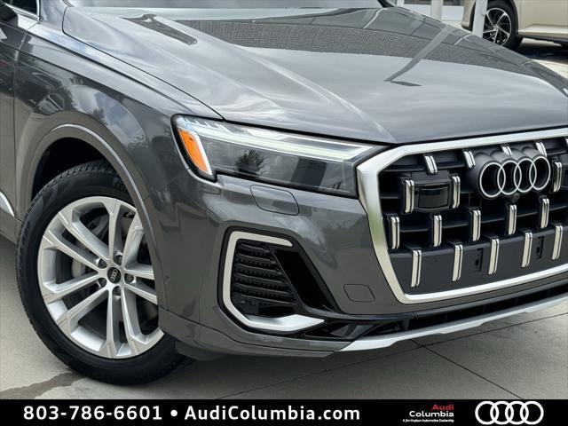 new 2025 Audi Q7 car, priced at $71,800