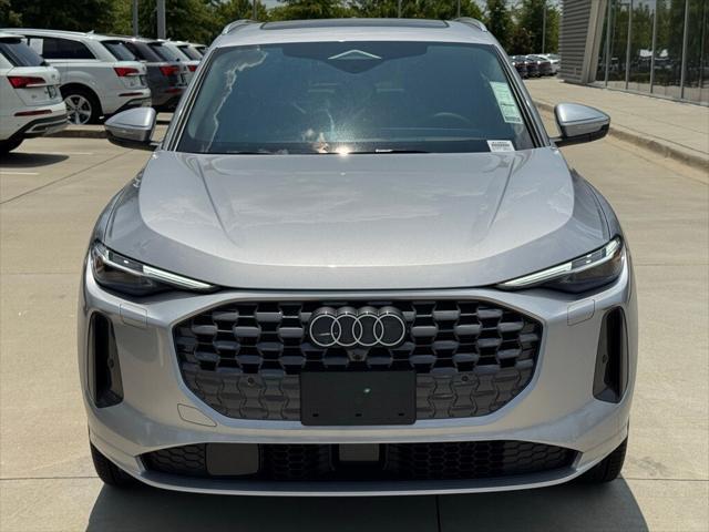 new 2025 Audi Q5 car, priced at $60,025
