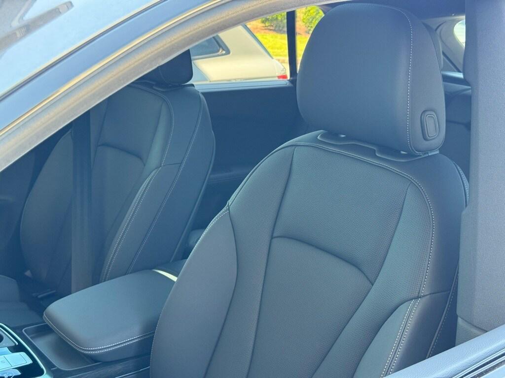 new 2025 Audi Q8 car, priced at $82,160