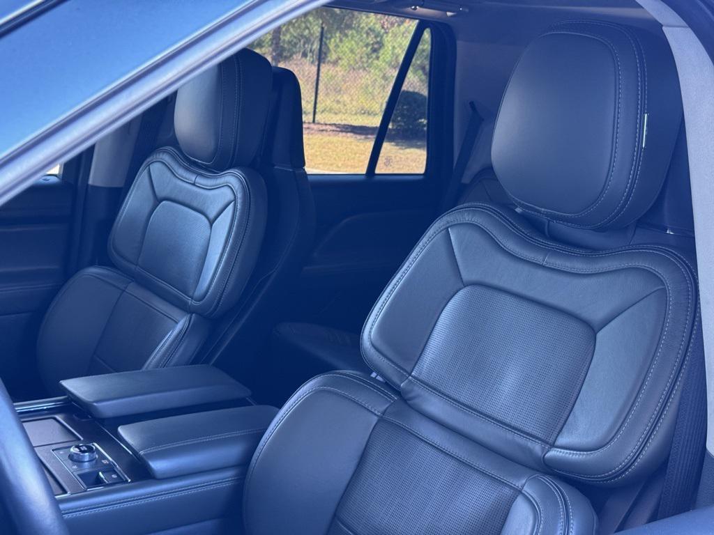 used 2023 Lincoln Navigator car, priced at $69,995