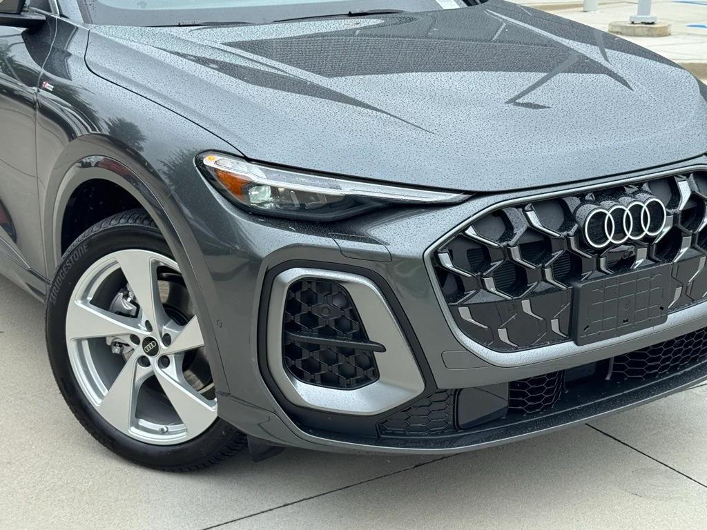 new 2025 Audi Q5 Sportback car, priced at $60,552