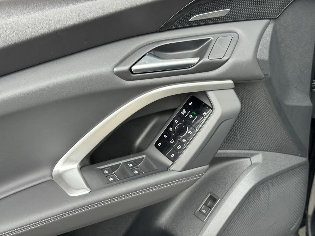 new 2025 Audi Q5 Sportback car, priced at $60,552