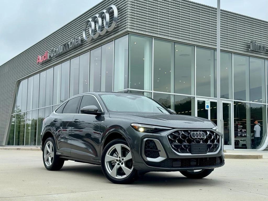 new 2025 Audi Q5 Sportback car, priced at $60,552