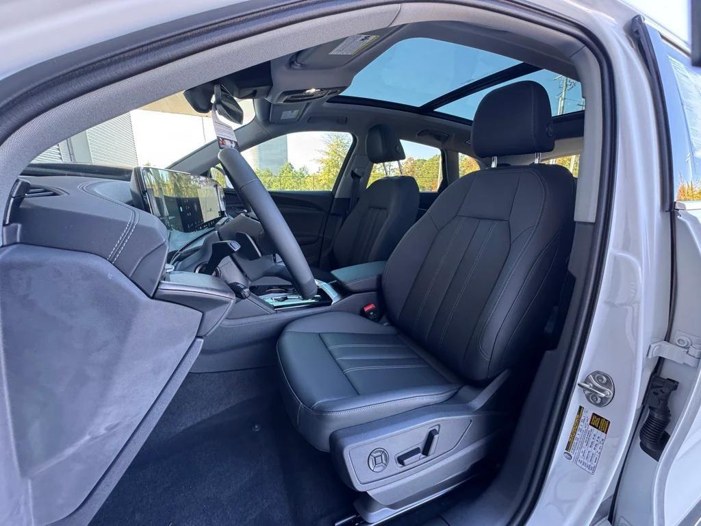 new 2025 Audi Q5 car, priced at $53,630