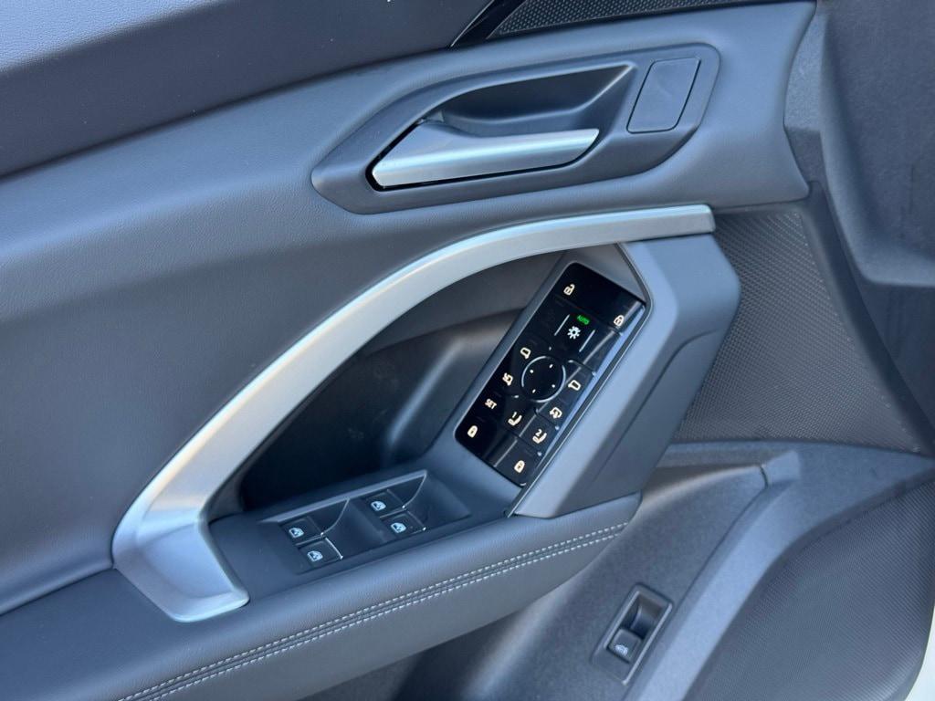 new 2025 Audi Q5 car, priced at $53,630