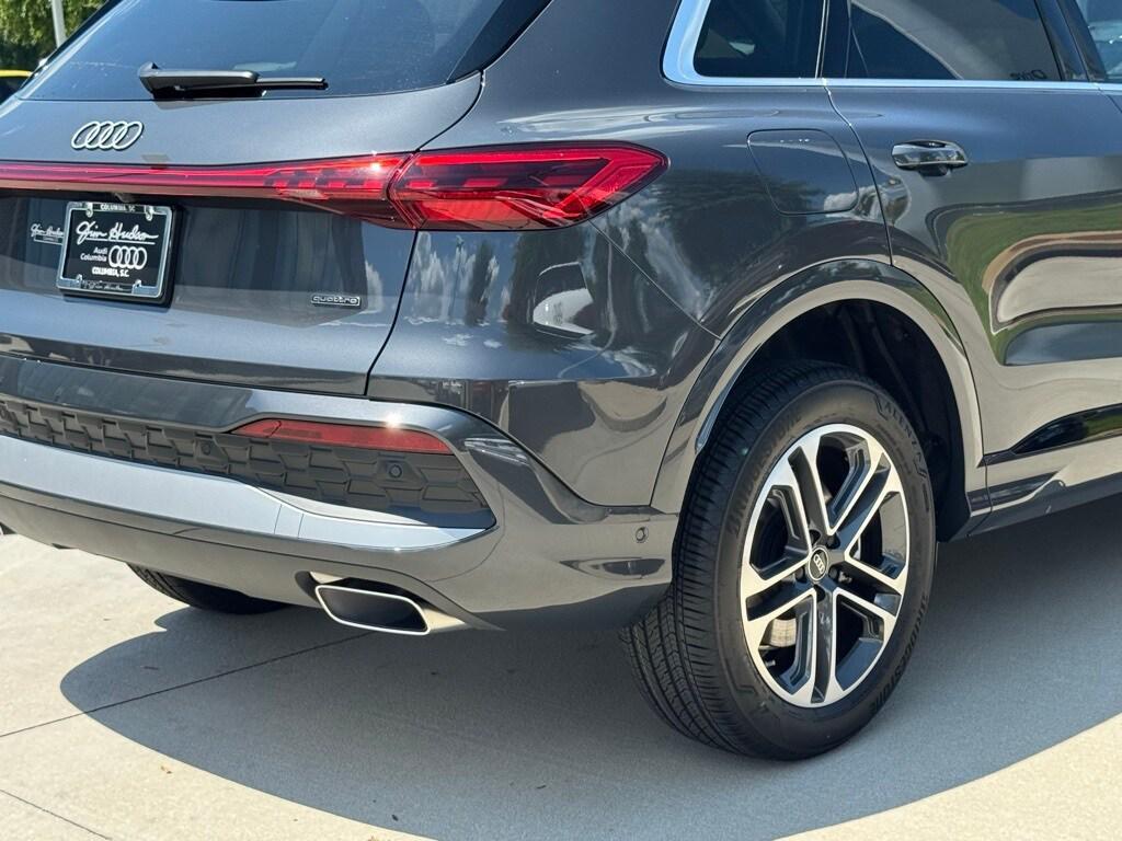 new 2025 Audi Q5 car, priced at $58,080