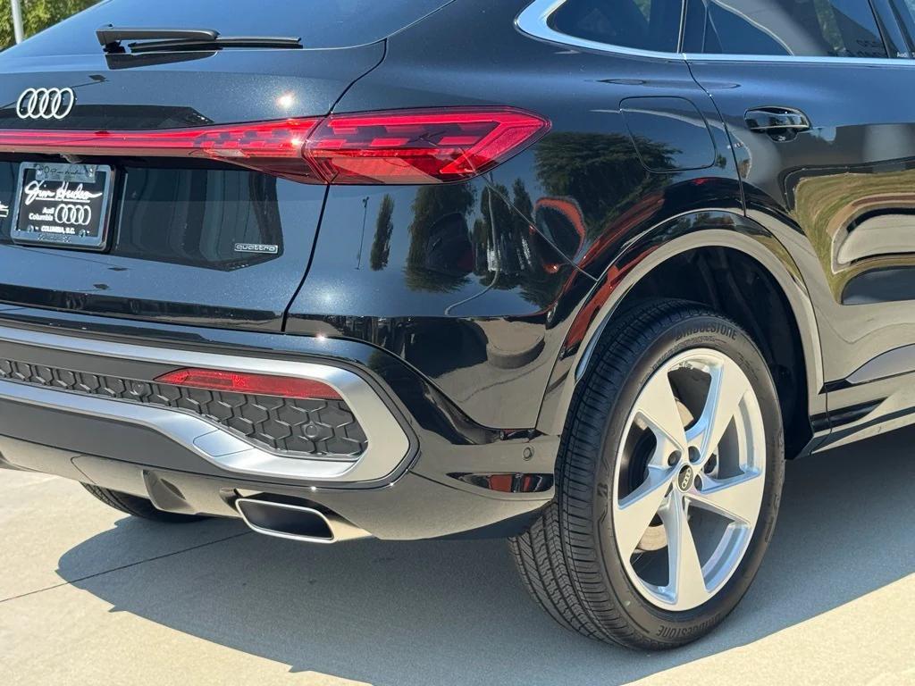 new 2025 Audi Q5 Sportback car, priced at $59,812