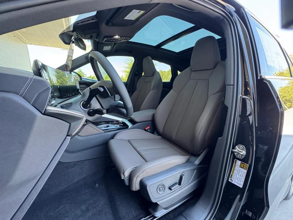 new 2025 Audi Q5 Sportback car, priced at $59,812
