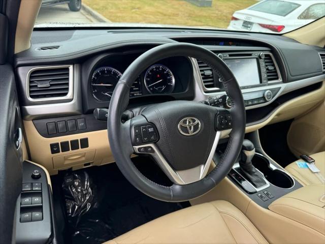 used 2016 Toyota Highlander car, priced at $21,995