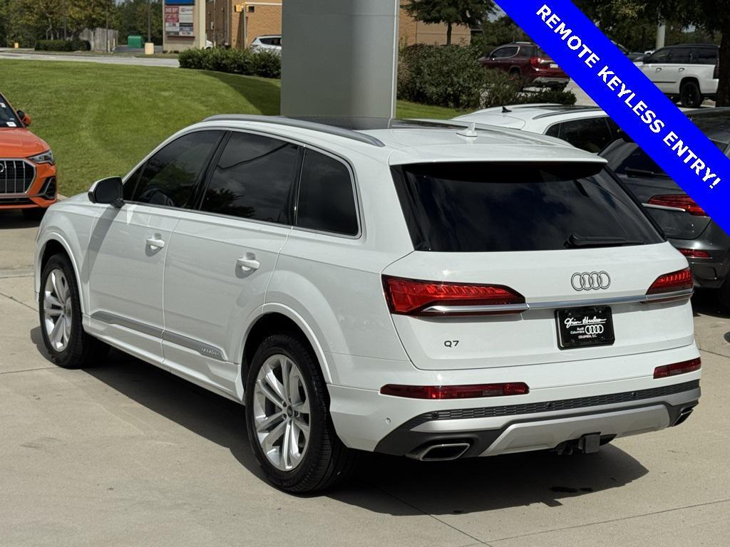 used 2025 Audi Q7 car, priced at $59,288