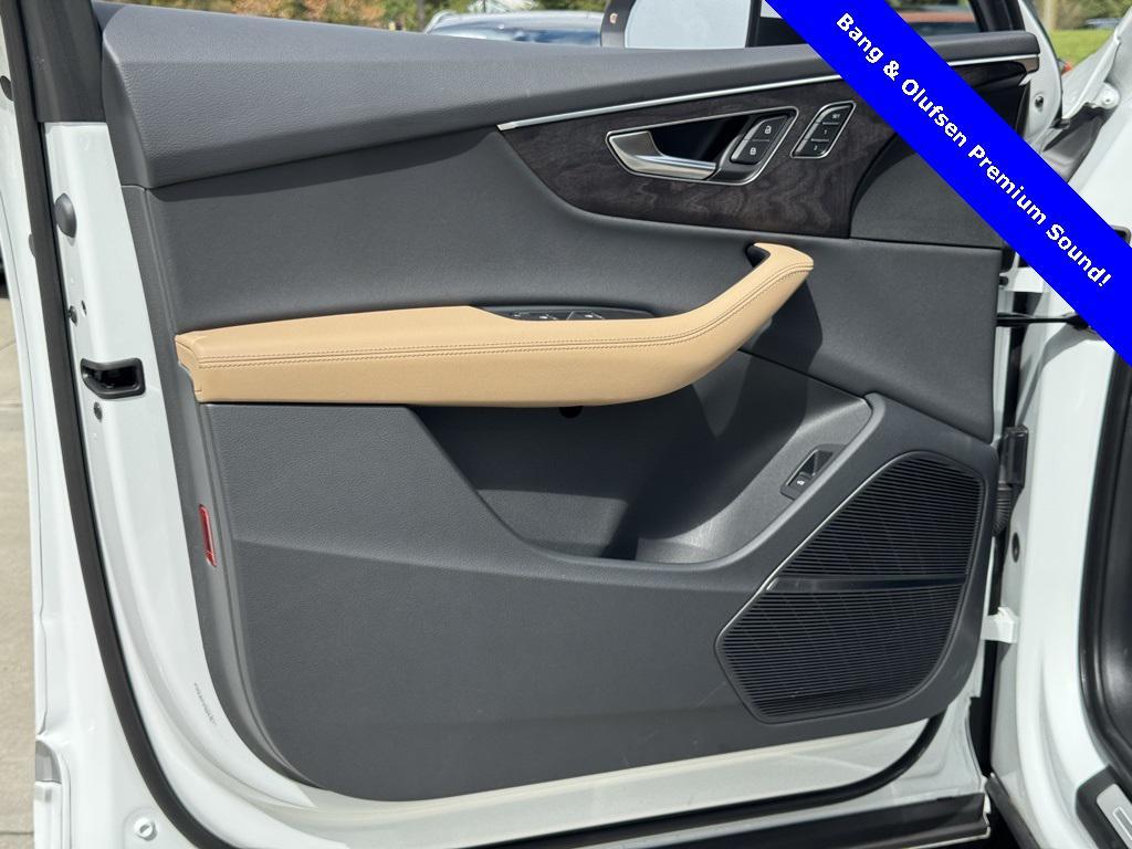 used 2025 Audi Q7 car, priced at $59,288