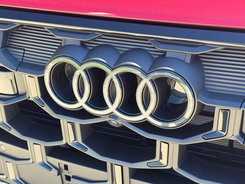 new 2026 Audi Q7 car, priced at $81,840