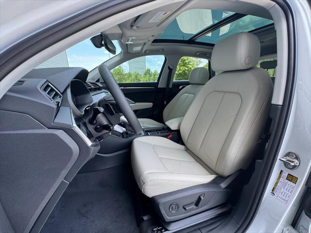 new 2025 Audi Q3 car, priced at $43,575