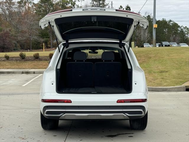 used 2023 Audi Q7 car, priced at $43,995