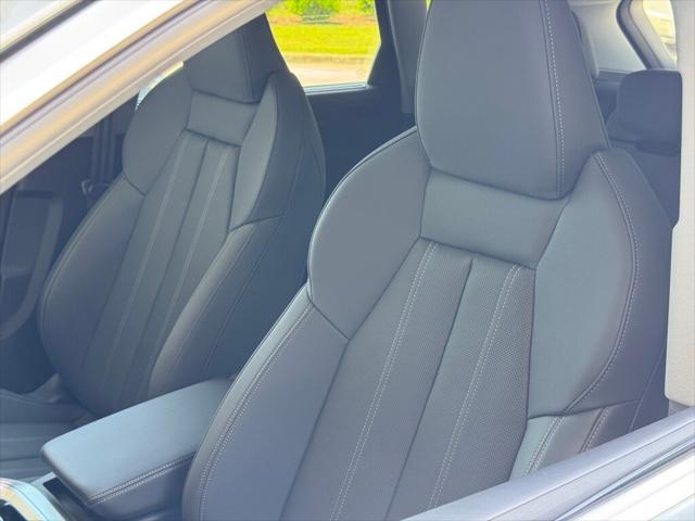new 2025 Audi Q5 car, priced at $60,975