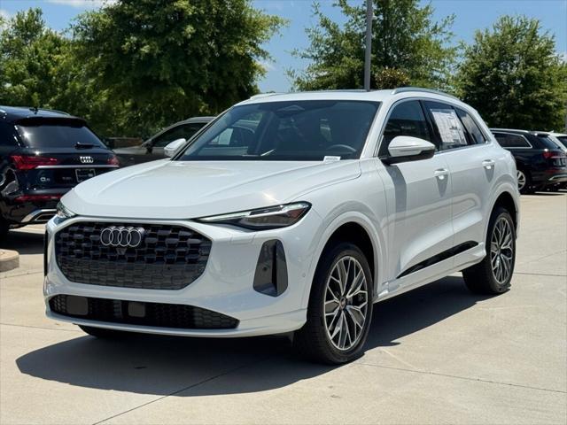 new 2025 Audi Q5 car, priced at $60,975