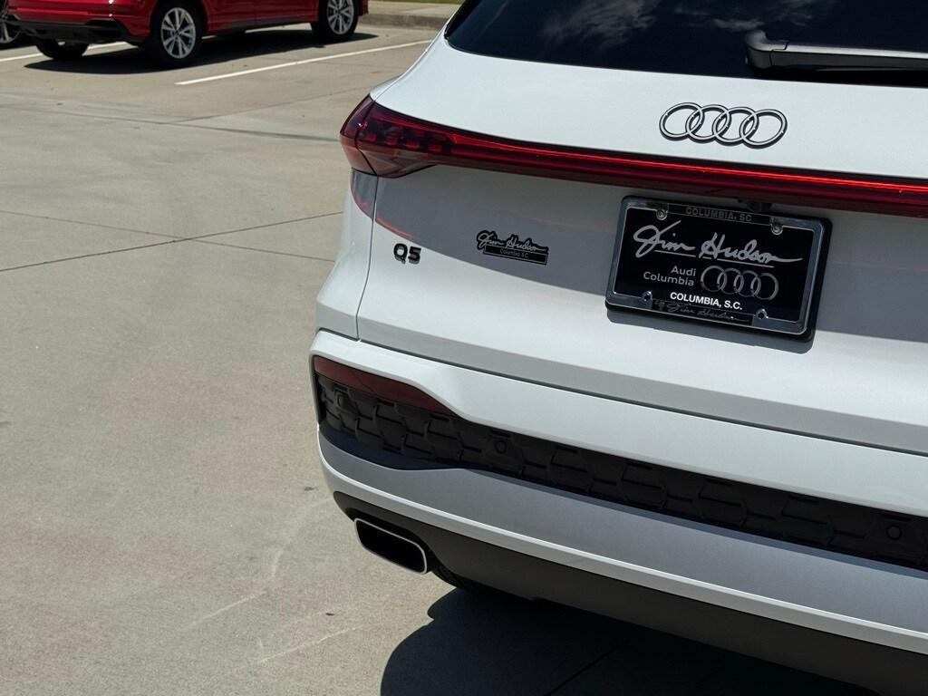 new 2025 Audi Q5 car, priced at $58,536