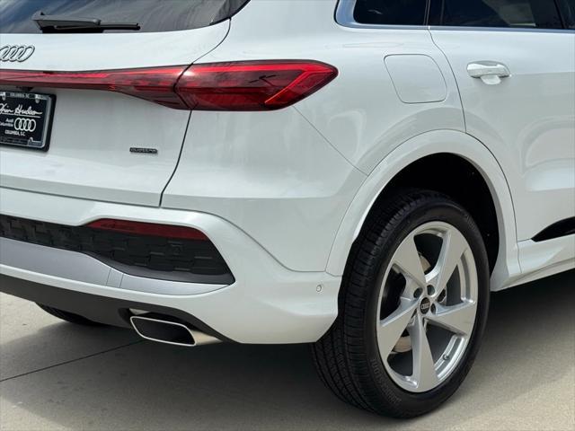 new 2025 Audi Q5 car, priced at $61,300