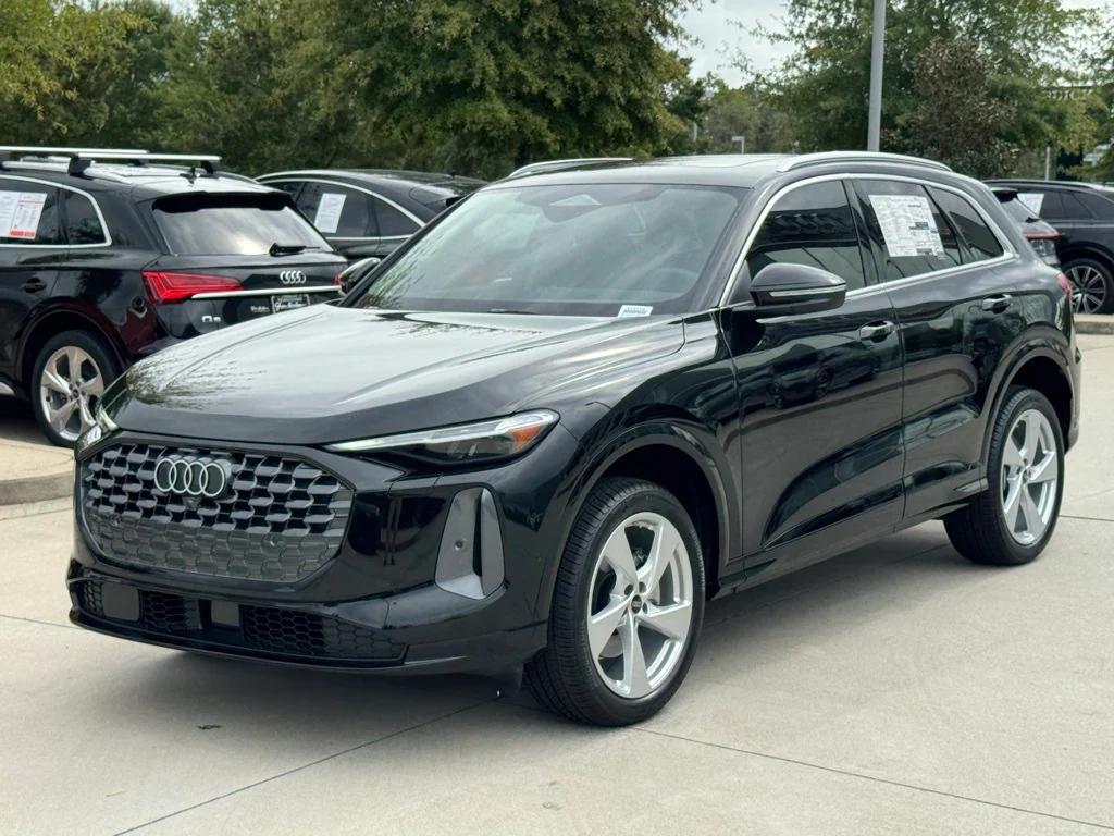 new 2025 Audi Q5 car, priced at $57,321