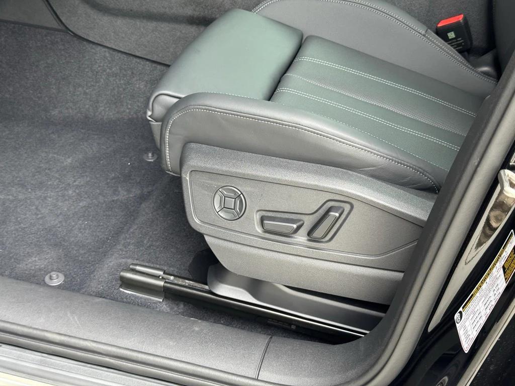 new 2025 Audi Q5 car, priced at $57,321