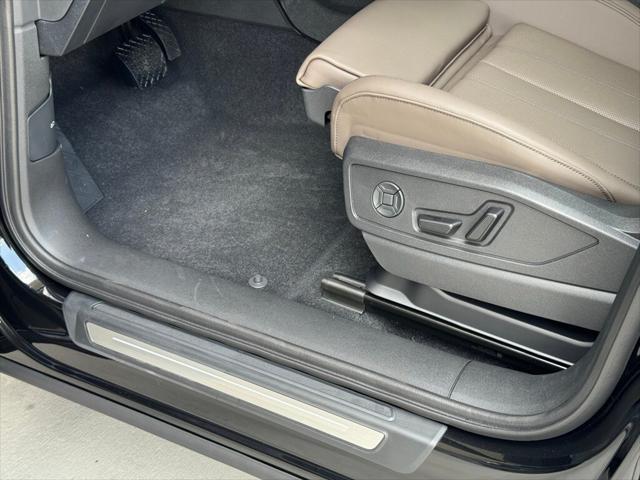 new 2025 Audi Q5 car, priced at $61,185
