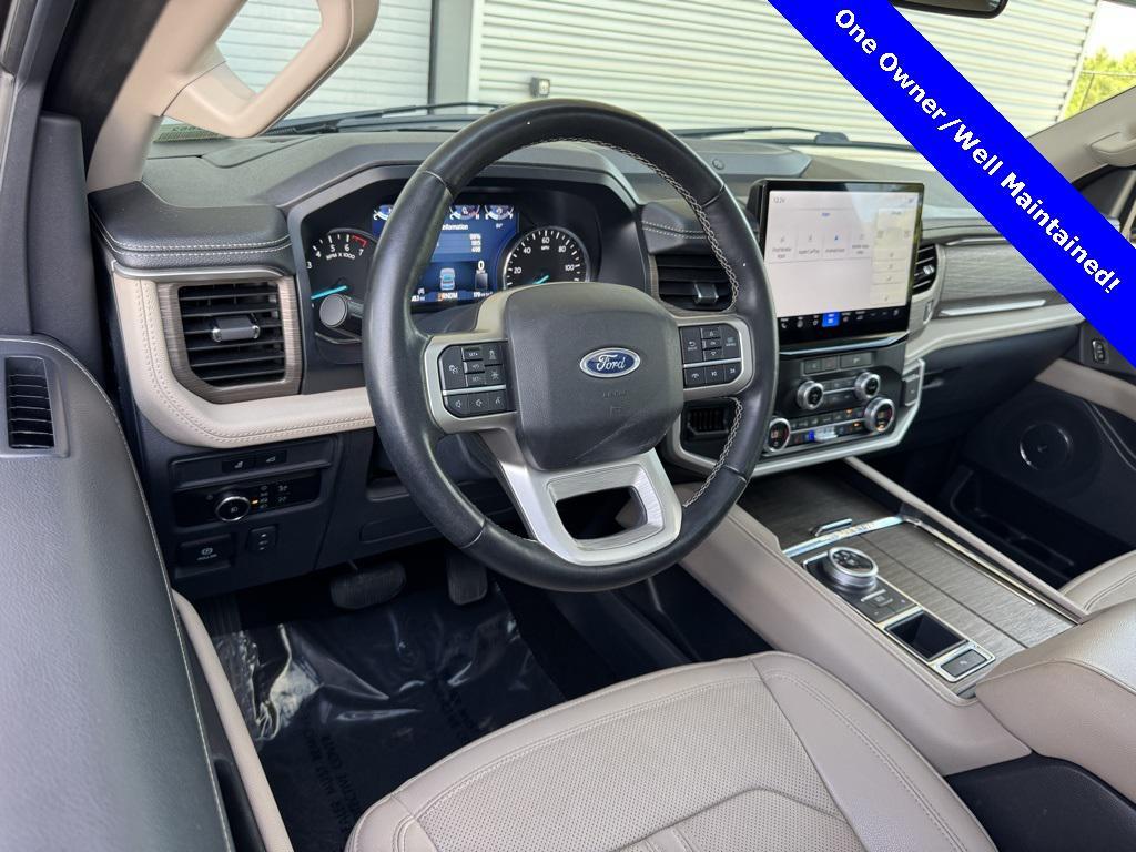 used 2023 Ford Expedition car, priced at $44,995