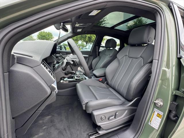 new 2025 Audi Q5 car, priced at $59,460
