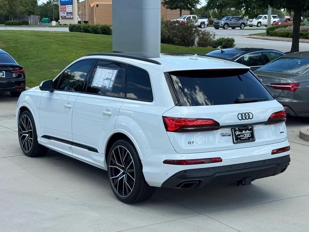 new 2025 Audi Q7 car, priced at $73,450