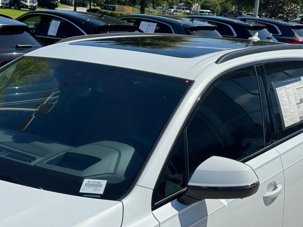 new 2025 Audi Q7 car, priced at $81,175