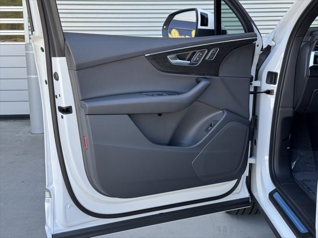 used 2025 Audi Q7 car, priced at $58,995