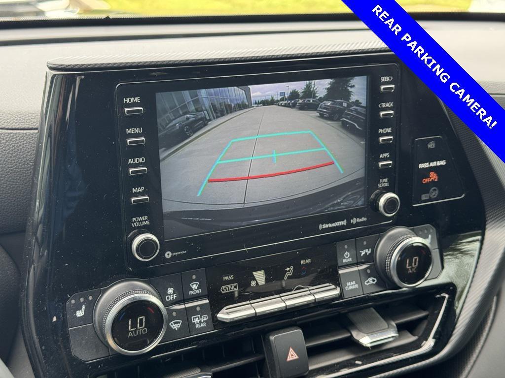 used 2021 Toyota Highlander car, priced at $34,998