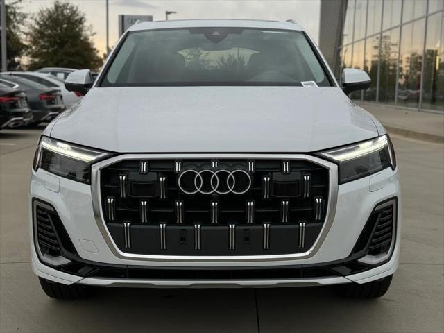 new 2025 Audi Q7 car, priced at $67,368