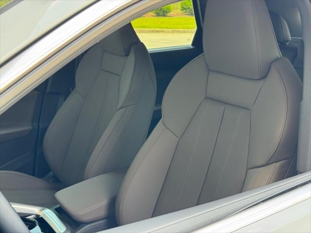 new 2025 Audi Q5 car, priced at $61,185