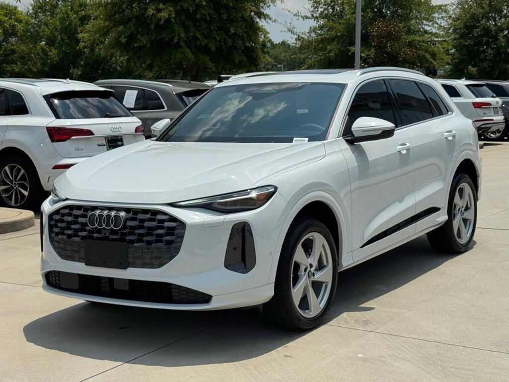 new 2025 Audi Q5 car, priced at $58,738