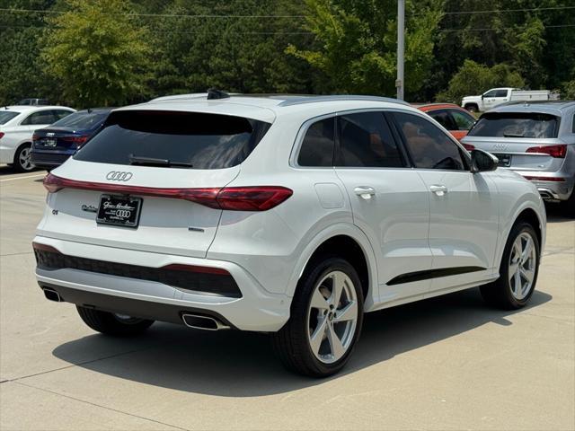 new 2025 Audi Q5 car, priced at $61,185